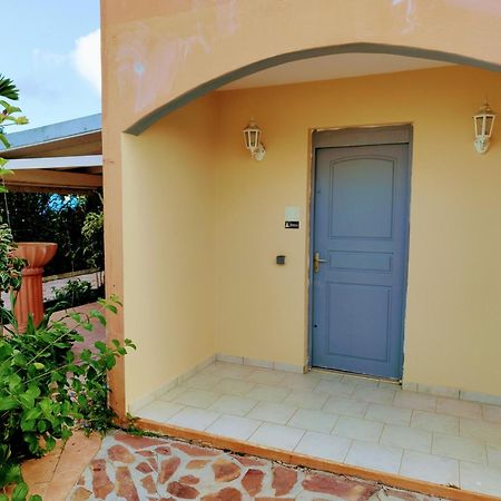 Le Nil Appartement Cosy Tout Confort Baie Mahault Eksteriør billede