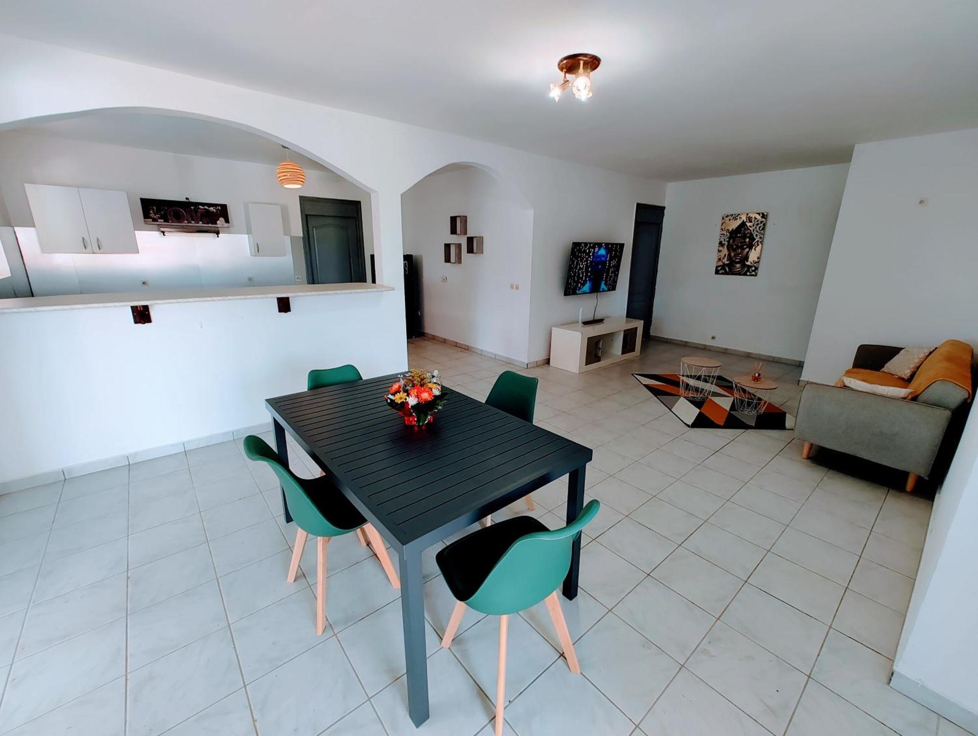 Le Nil Appartement Cosy Tout Confort Baie Mahault Eksteriør billede