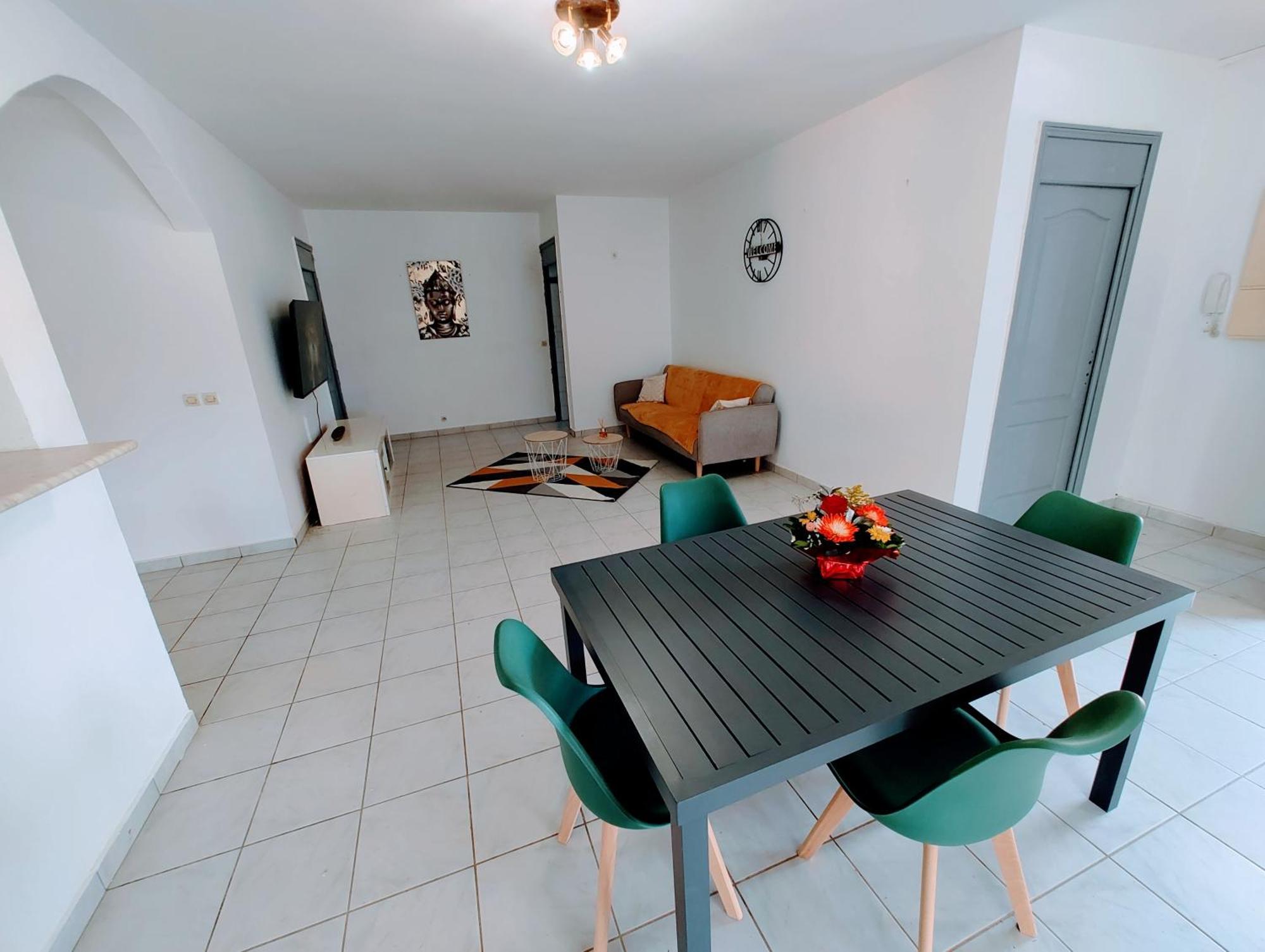 Le Nil Appartement Cosy Tout Confort Baie Mahault Eksteriør billede
