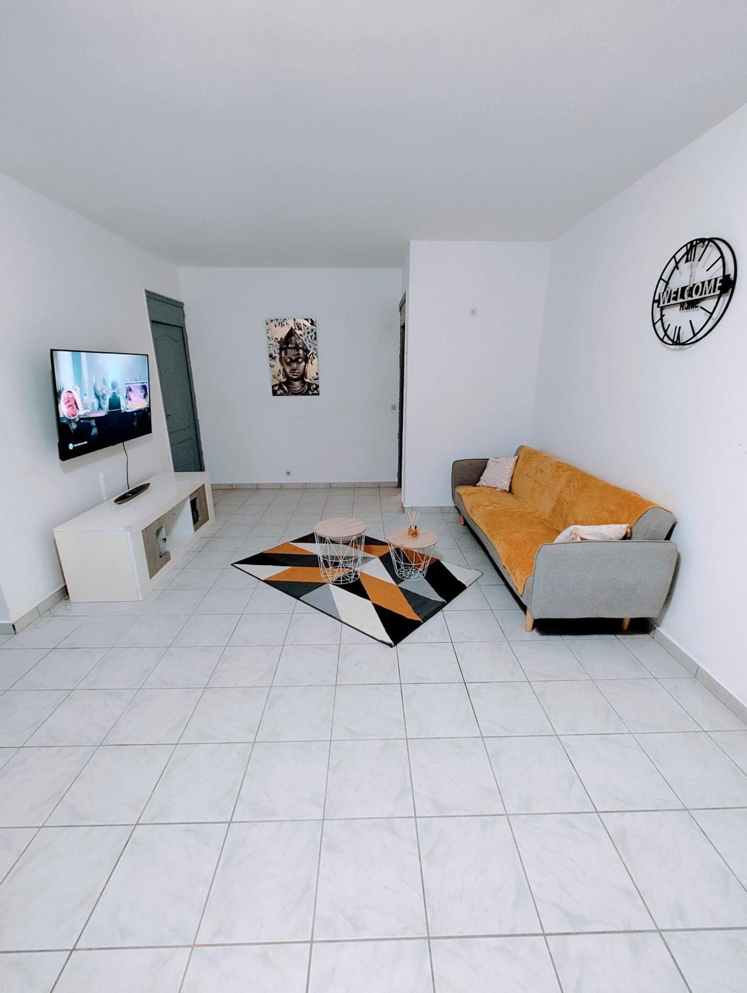 Le Nil Appartement Cosy Tout Confort Baie Mahault Eksteriør billede