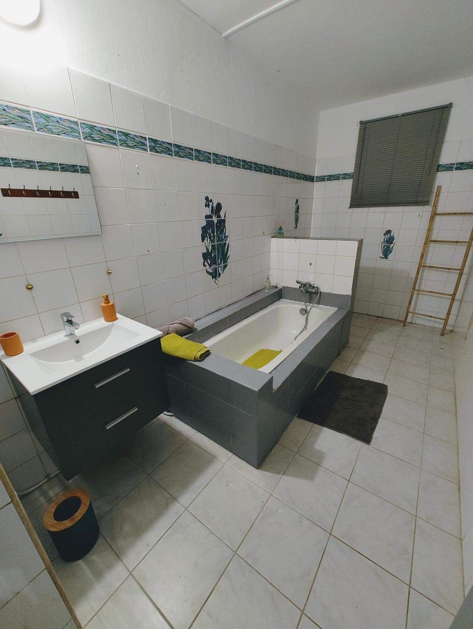 Le Nil Appartement Cosy Tout Confort Baie Mahault Eksteriør billede
